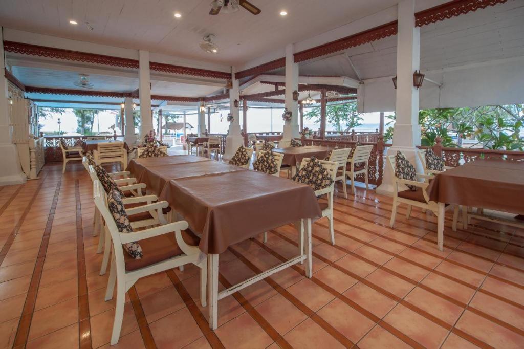 The Privacy Beach Resort & Spa Sam Roi Yot Buitenkant foto