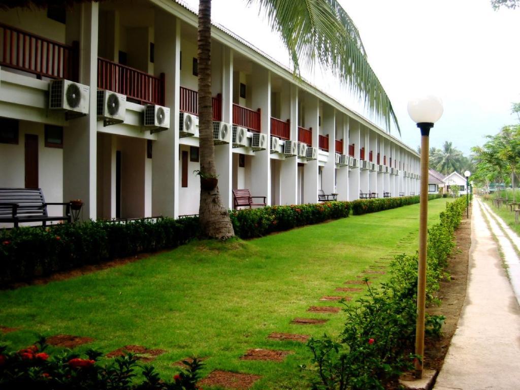 The Privacy Beach Resort & Spa Sam Roi Yot Buitenkant foto