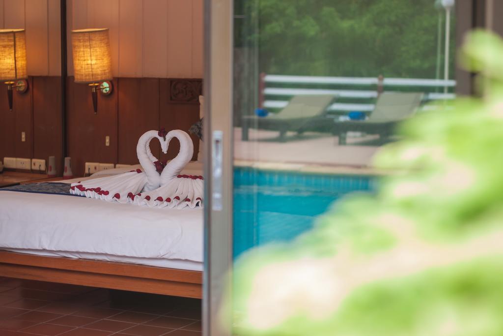 The Privacy Beach Resort & Spa Sam Roi Yot Buitenkant foto