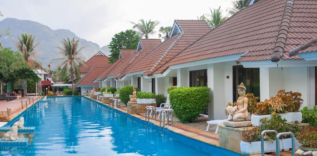 The Privacy Beach Resort & Spa Sam Roi Yot Buitenkant foto