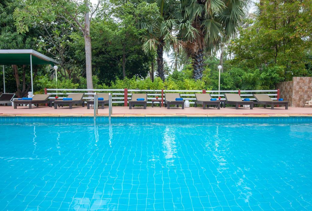 The Privacy Beach Resort & Spa Sam Roi Yot Buitenkant foto