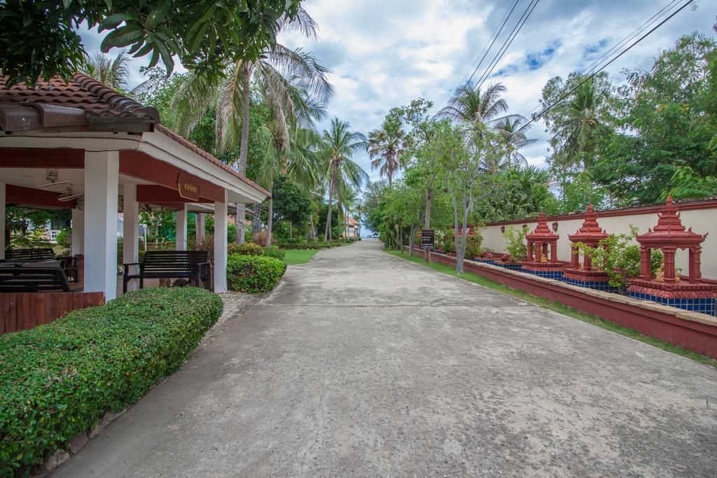 The Privacy Beach Resort & Spa Sam Roi Yot Buitenkant foto