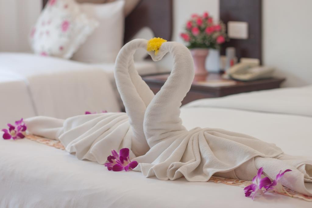 The Privacy Beach Resort & Spa Sam Roi Yot Buitenkant foto